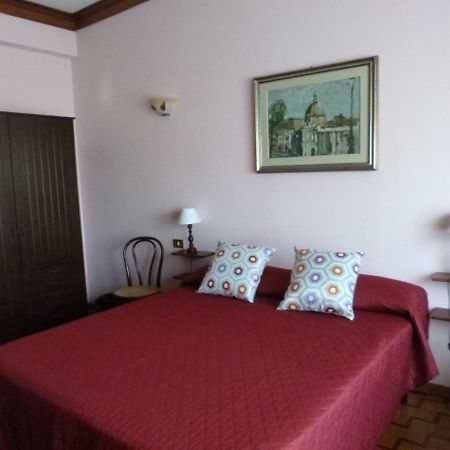 Gianicolo Residenza Carini Vila Roma Exterior foto